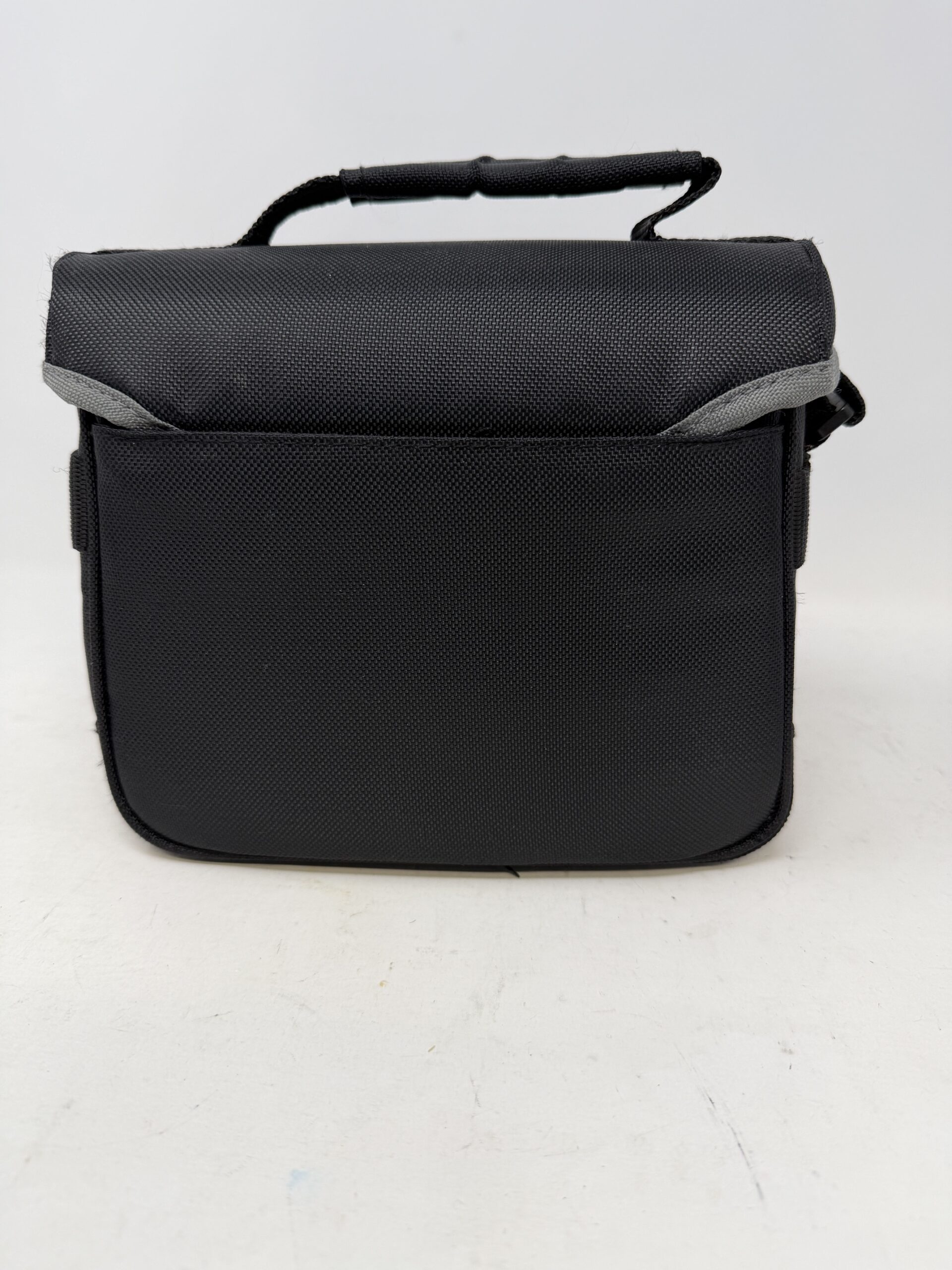 Webdeb, LLC at WebDeb.com Sony LCS-X20 Handycam Case