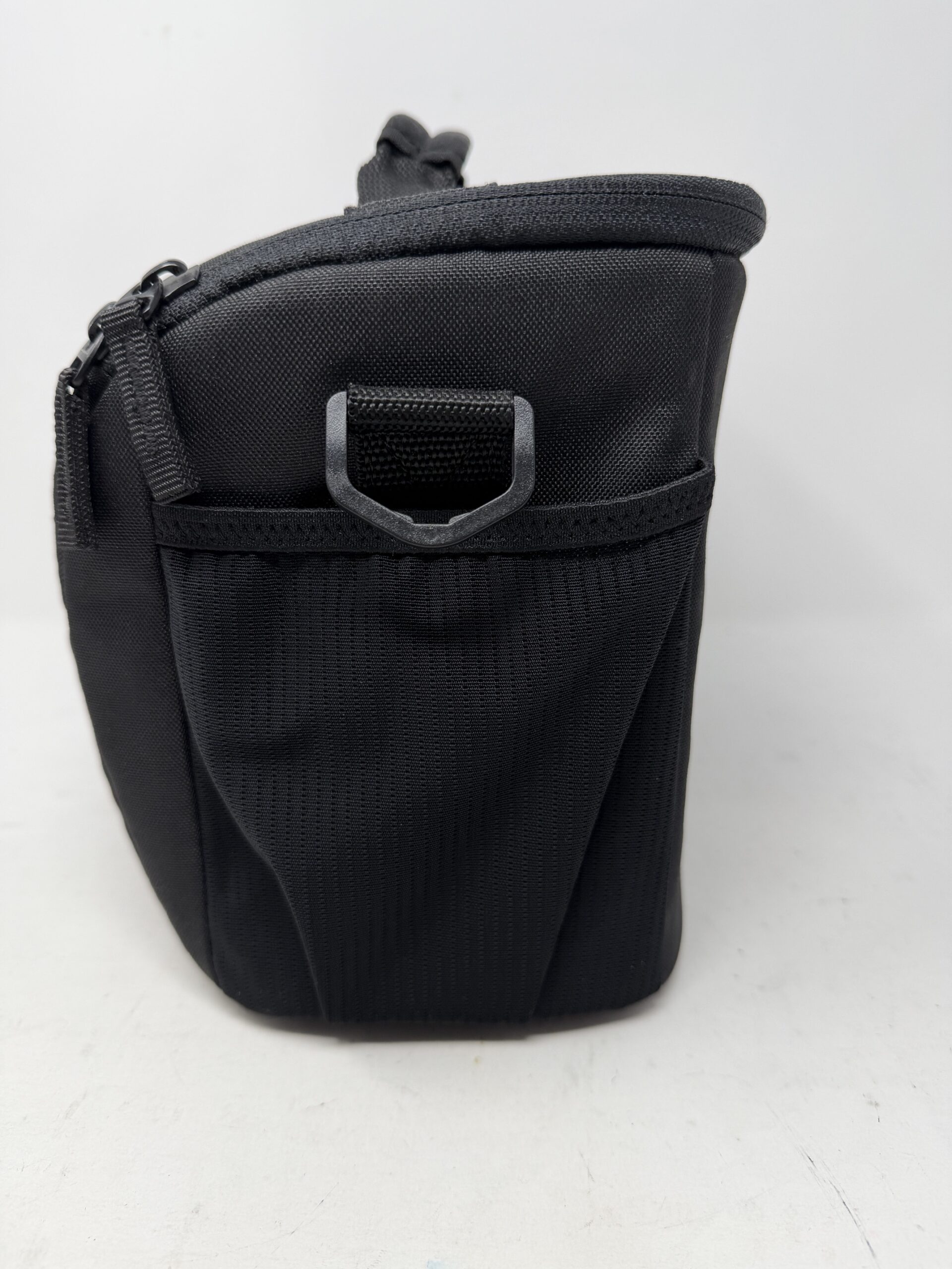 Webdeb, LLC at WebDeb.com Tamrac Jazz Camera Bag - side shot